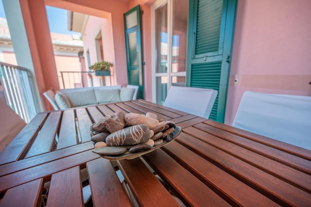 Seaview Cavi B. 100Mt Dal Mare Apartment Lavagna Exterior foto